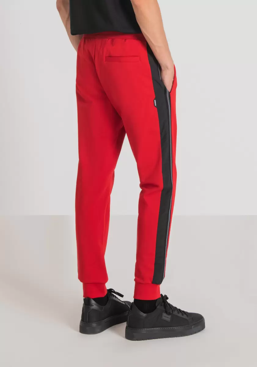 Pantalons Rouge Pantalon Molletoné Slim Fit En Coton Élastique Avec Élément Contrastant En Tissu Technique Antony Morato Homme - 3